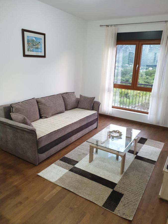 Apartment Marta 2 Kotor Buitenkant foto