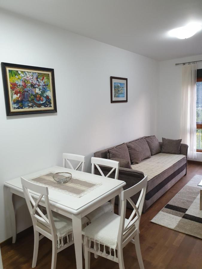 Apartment Marta 2 Kotor Buitenkant foto