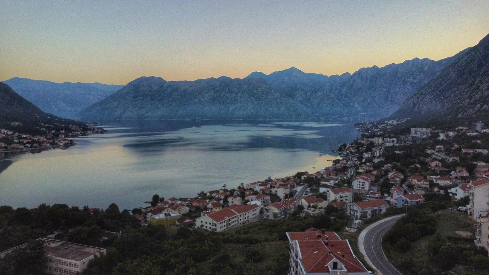 Apartment Marta 2 Kotor Buitenkant foto